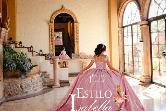 Estilo Isabella XV Dresses