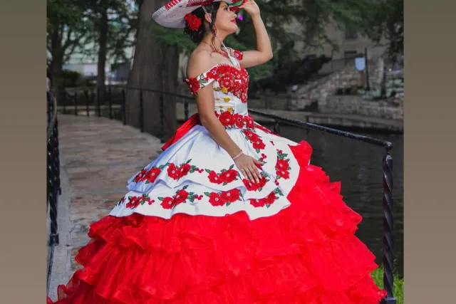 Alamo Bridal and Quinceañeras