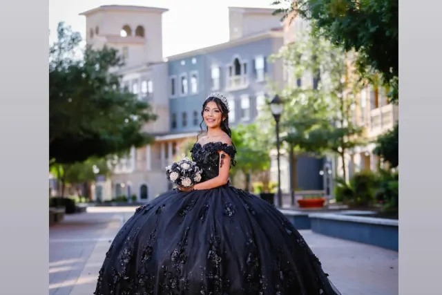 Alamo Bridal and Quinceañeras