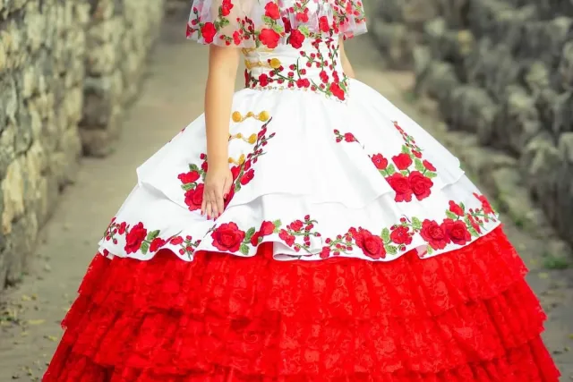 Alamo Bridal and Quinceañeras traditional xv dress