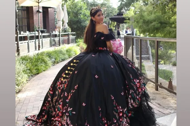 Alamo Bridal and Quinceañeras