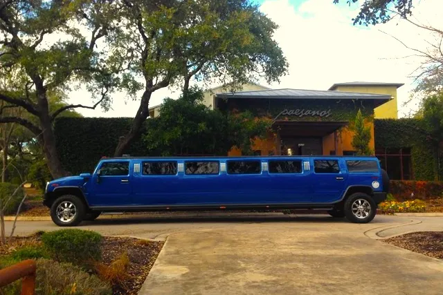 blue hummer limo