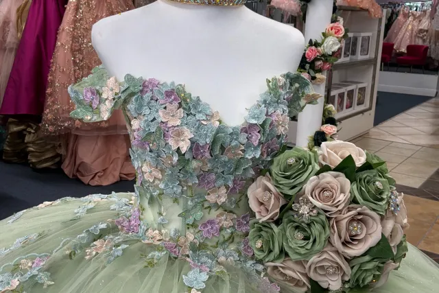 House of Quinceañeras San Antonio TX